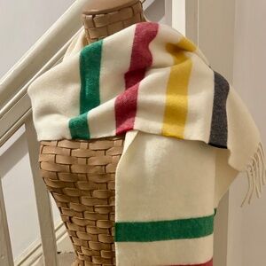 HBC SIGNATURE Stripes 100% Lambswool/Angora Scarf Multi Stripes Fringe 12x66”